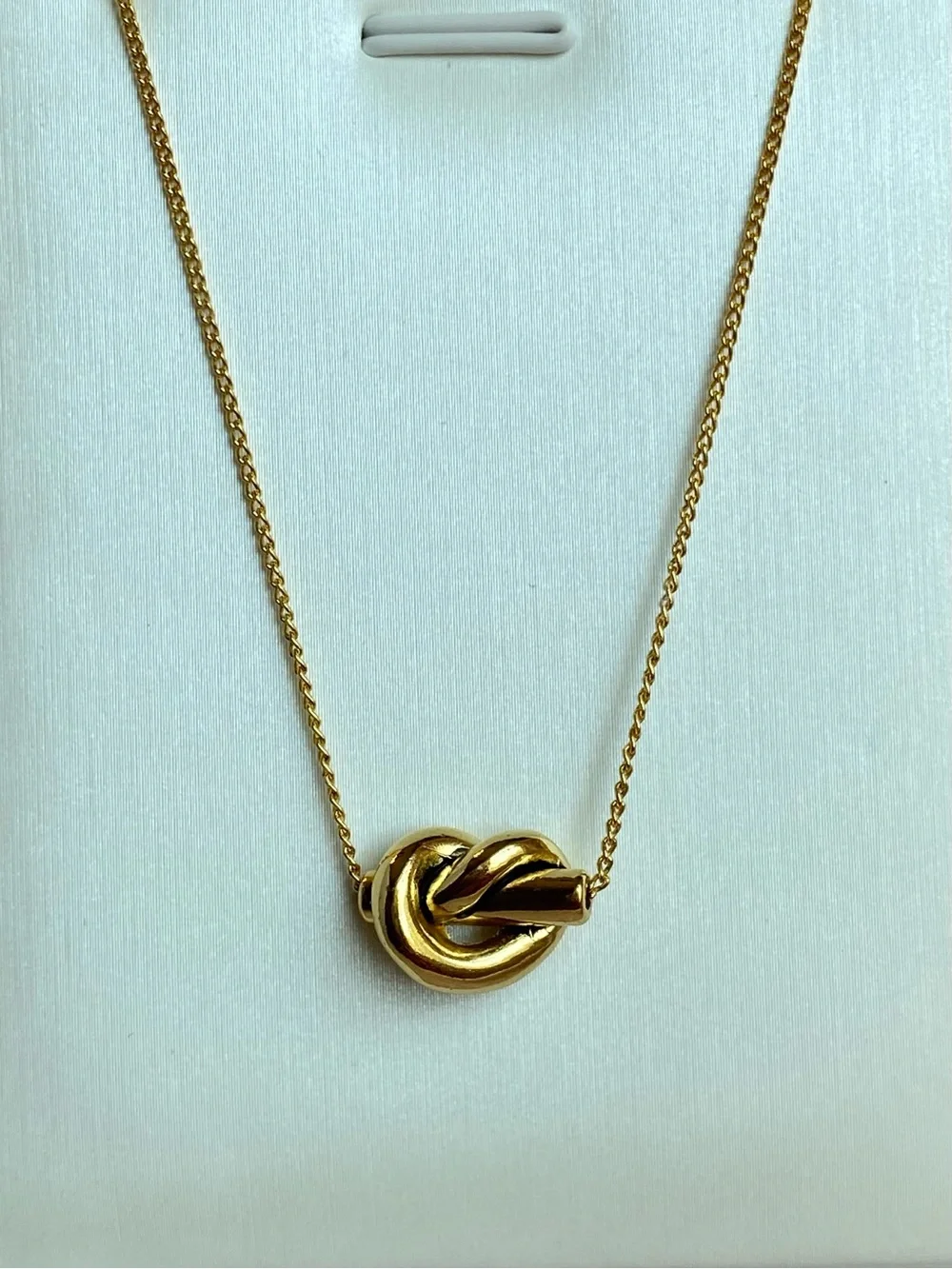 Like New Brighton Interlok Single Knot Mini Necklace
